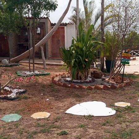 Hotel Camping E Pousada Tres Lagoas Luis Correia Esterno foto